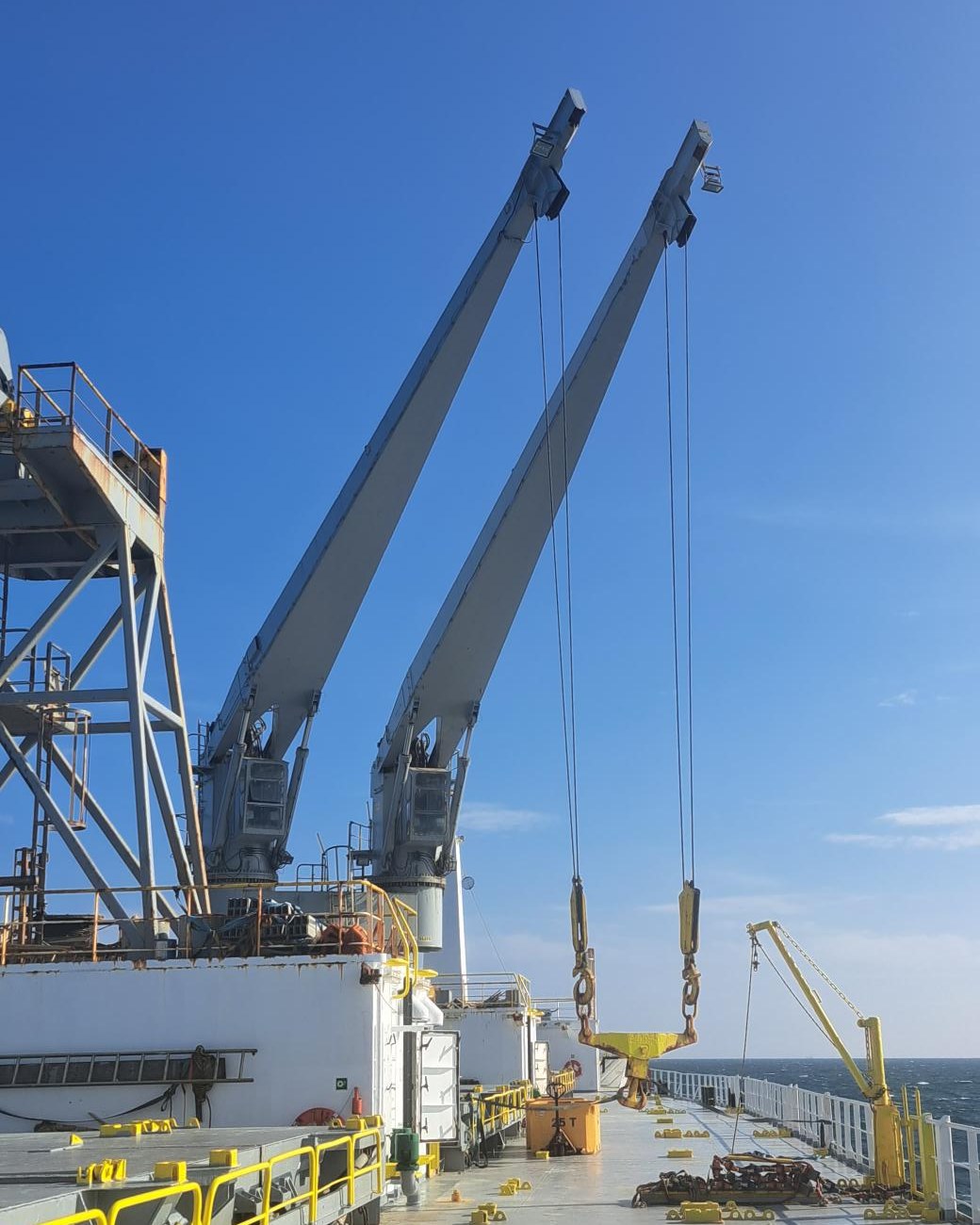 Liebherr BW 20/20 Doppelkran